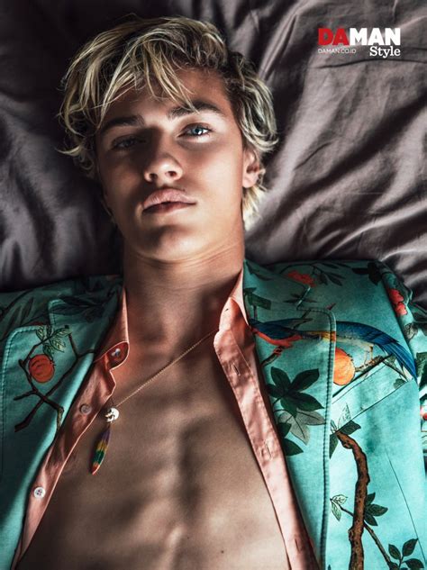 Lucky Blue Smith Channels His Inner Flower Boy For Da Man Style The