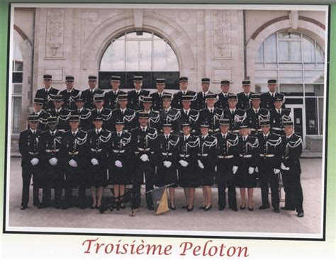 Photo de classe 204 ème promo 3ème peloton de 1998 Ecole Gendarmerie