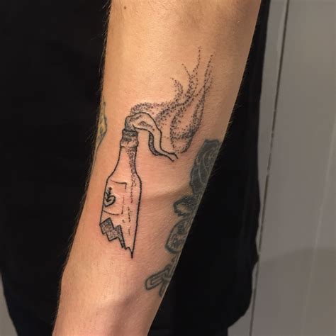 Molotov tattoo ⭐ , russia, kaliningrad, mira avenue, 74: Molotov Tattoo . Handpoked by kokosmaedchen | Molotov tattoo