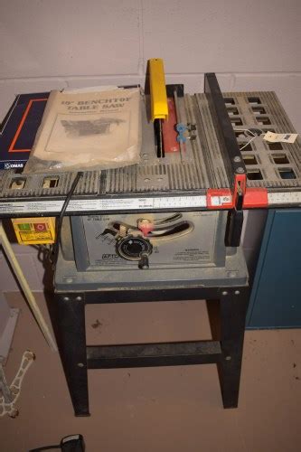 Lot 1080 An Aptc Model Nobts10 10in Table Saw