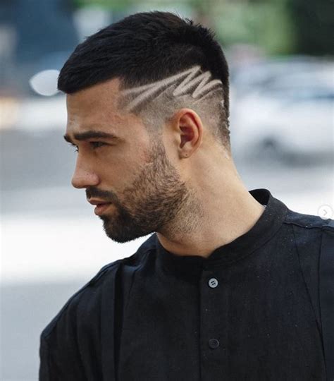 What are the best hairstyles for long faces? Men's question: the most fashionable men's haircut 2020 ...