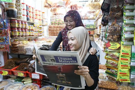 Menanti kemunculan semula akhbar utusan malaysia dan kosmo! Teruja kemunculan semula Utusan Malaysia - Utusan Digital