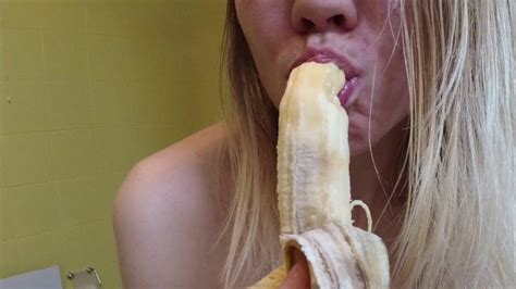 Eat A Banana Seductively Xxx Mobile Porno Videos And Movies Iporntvnet