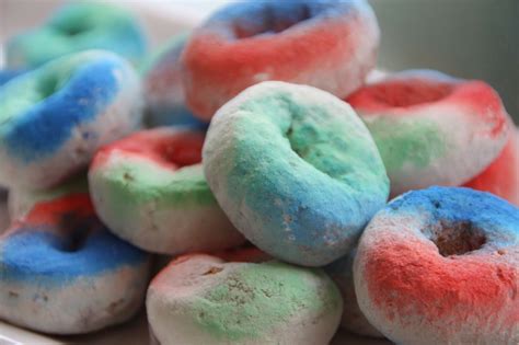 Everyday Sisters Easy Colorful Powdered Donuts