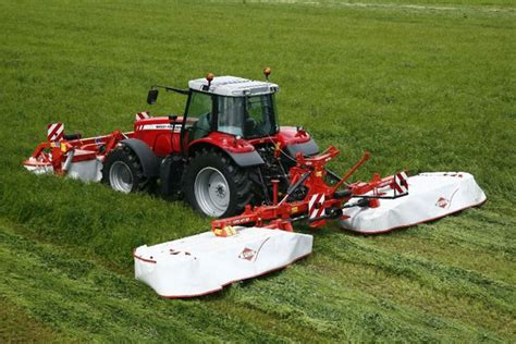 Kuhn Gmd 8730 Ff Rear Mounted Triple Head Disc Mower