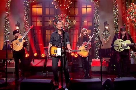 Watch Bruce Springsteen Reunite With E Street Band On ‘snl