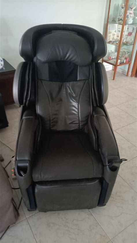 Osim Udivine Model Os 808 Health And Nutrition Massage Devices On Carousell