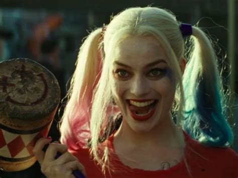 Gif Harley Quinn And Margot Robbie Image Movies T V Sexiezpicz Web Porn