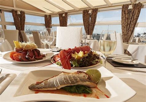 Saint petersburg became the capital of the newly emerged empire. Pier 17 Restaurant, St. Peter Port | St peter port ...