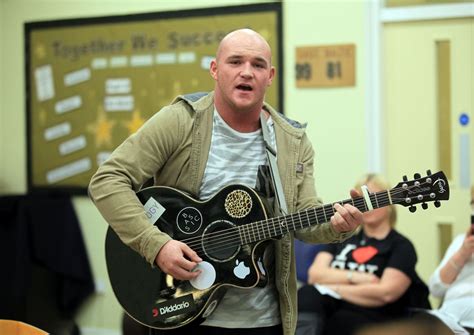 X Factor Contestant Geoff Mull Sings For A Slimming World Group In