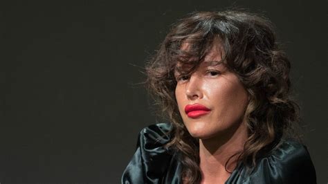 Paz De La Huerta On Harvey Weinsteins Arrest “i Couldnt Stop Crying I Dont Know Why