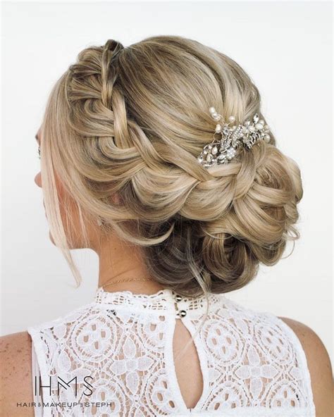Romantic Wedding Hairstyles To Inspire You Причёска для