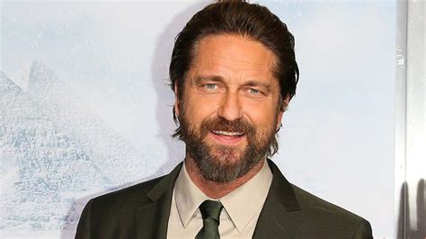 gerard butler gets emotional shaving his beard for the first time in a year i m totally