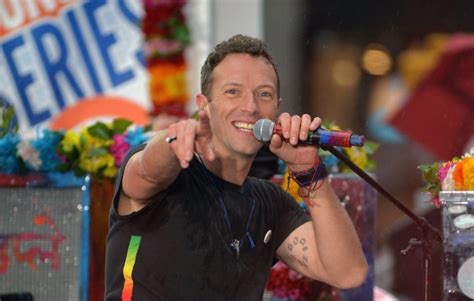 Coldplay To Auction Off A Head Full Of Dreams Artwork In Aid Of Oxfam