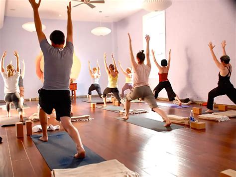Qué Hacer Y Qué No Hacer En Una Práctica De Yoga