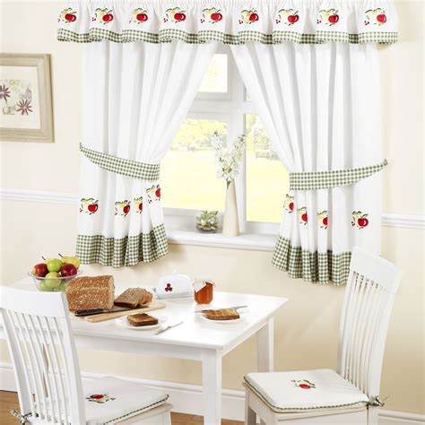 Las cortinas para cocina juegan con el diseño y deben ser higienicas. Fruits Ready Made Kitchen Curtains | Kitchen Curtains ...