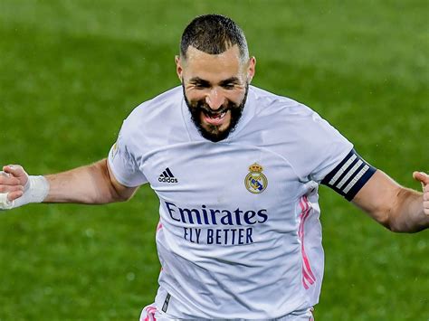 Karim Benzema brace helps Real Madrid emphatically respond ...