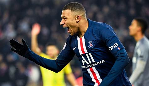 Carlos vinicius erzielt im fa cup drei treffer, muss sich anschließend aber einiges an. PSG plant Vertragsverlängerung: Mbappé soll kein Interesse ...