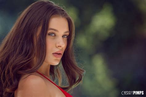 Pornstar Lana Rhoades With Hearts Tattoo On Right Buttock Is Naked By Pool