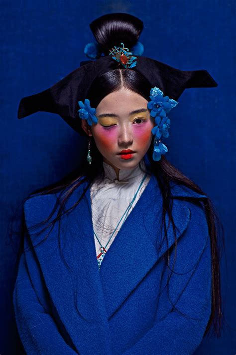 Chen Man 陈曼 Chen Man’s Artworks Demonstrate The Blurred Boundaries Between Fashion Photography