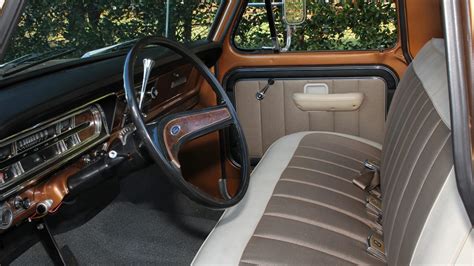 1972 Ford F100 Interior
