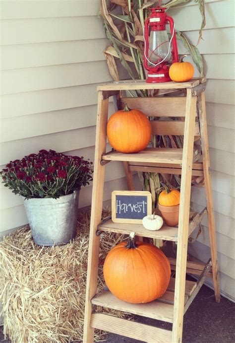20 Fall Front Porch Decorating Ideas