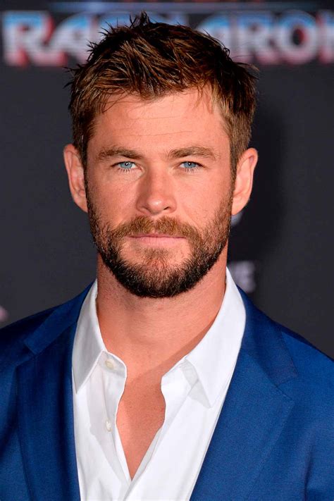 Chris Hemsworth Haircut Guide With The Most Iconic Styling Ideas