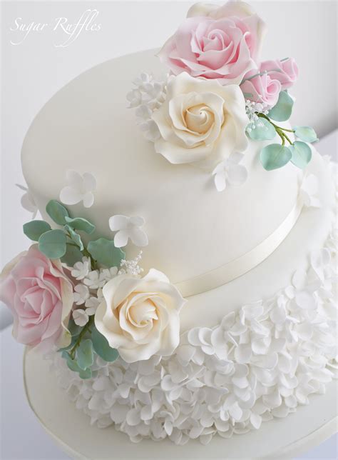 Sugar Ruffles Elegant Wedding Cakes Barrow In Furness And The Lake