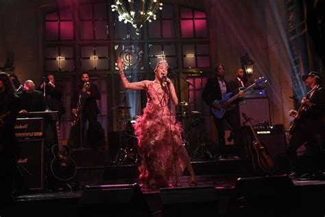 Watch Miley Cyruss Saturday Night Live 2021 Performances Popsugar