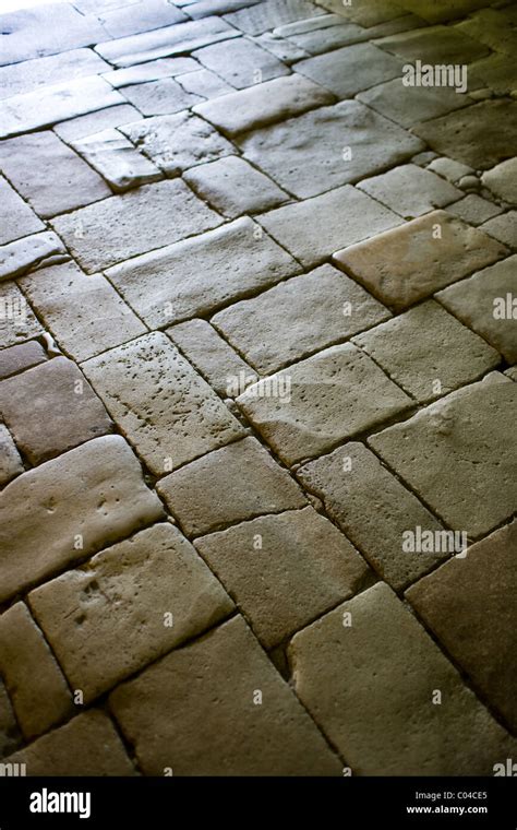 Old Stone Floor Stockfotos And Old Stone Floor Bilder Alamy