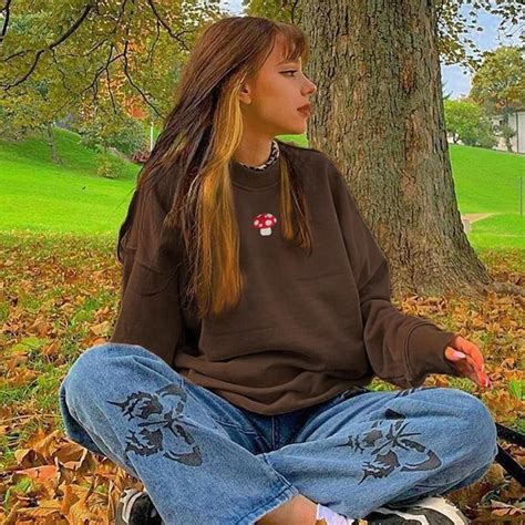 y2k aesthetics sweatshirt in 2021 indie outfits cute casual outfits indie fashion