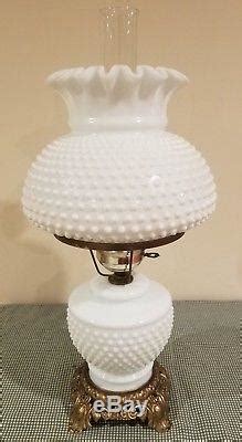Vintage White Milk Glass Hobnail Gwtw Hurricane Table Lamp Electric Fenton
