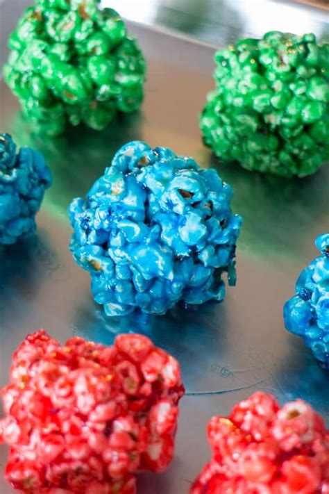How To Make Rainbow Popcorn Balls With Marshmallow
