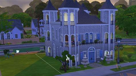 Sims 4 Castle Build