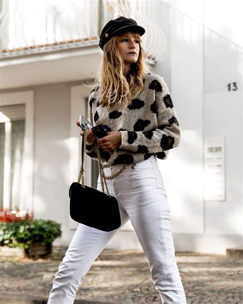 How To Wear The Leo Print Leopard Print Sweater How To Wear Autumn