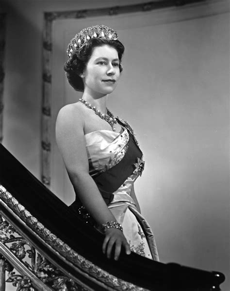 Look Back At Queen Elizabeths Past Portraits As Her Majesty Marks