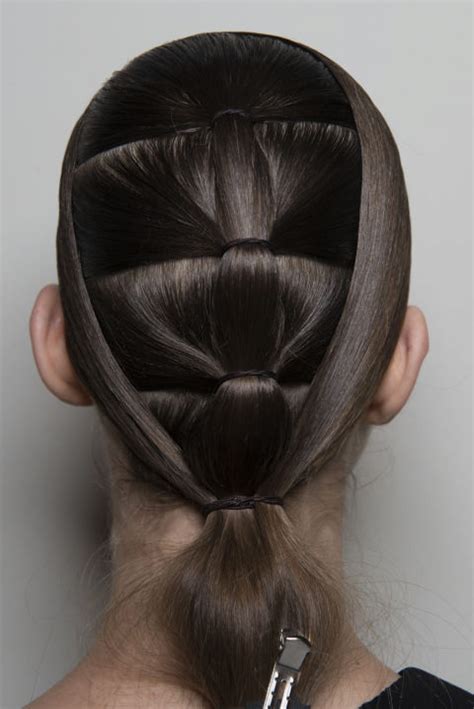 18 Unusual Hairstyles From Fashion Week Youll Want To Wear Fpn