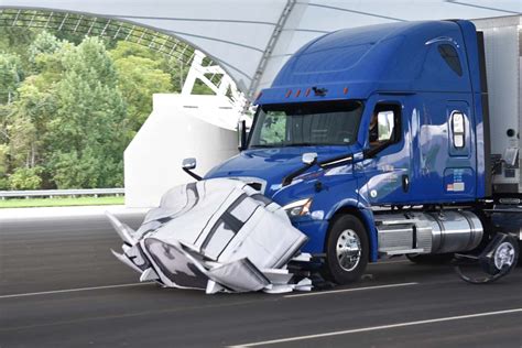 Iihs Truck Safety Equipment Could Cut 40 Of Rear End Collisions