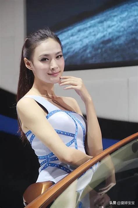 the most beautiful car model in hubei looks similar to xiao yang mi netizen wow so beautiful