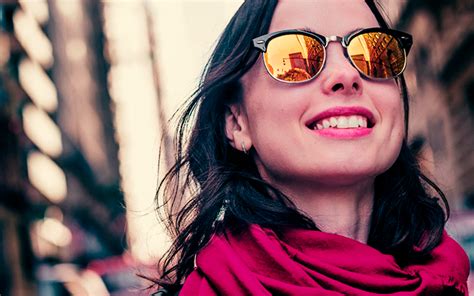 Read About Pros And Cons Of Mirrored Sunglasses