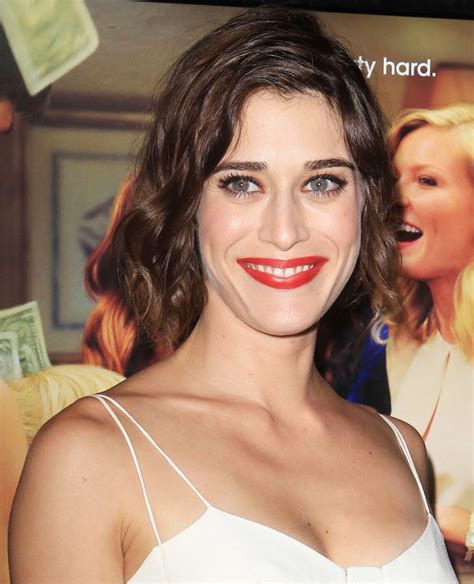 Lizzy Caplan Picture 34 The Premiere Of Radius Twcs Bachelorette