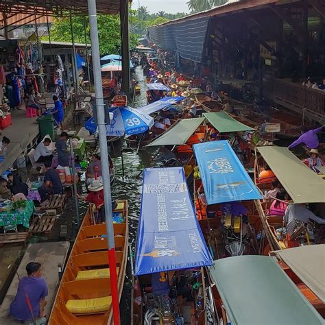 Damnoen Saduak Floating Market Tour Maeklong Railway