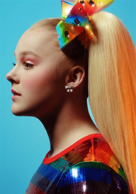 Download Jojo Siwa Side View Profile Wallpaper