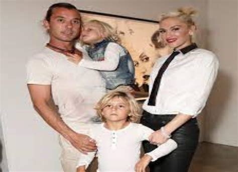 Gwen Stefani Son Sends Very Emotional Message To His Dad Gavin Rossdale And Throwback Pictures