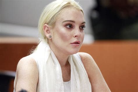 Lindsay Lohan Picture 409 Lindsay Lohan Before Being Escorted From The Courtroom In Handcuffs