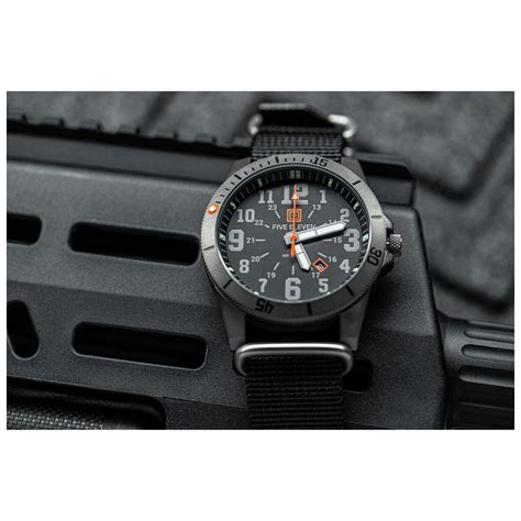 Купити Годинник тактичний 5 11 tactical field watch 2 0 kangaroo 56625 134 в Україні і