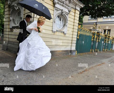 Newly Married Couple Coming Out Of The Registry Office Bridal Couple Wedding Bride Groom