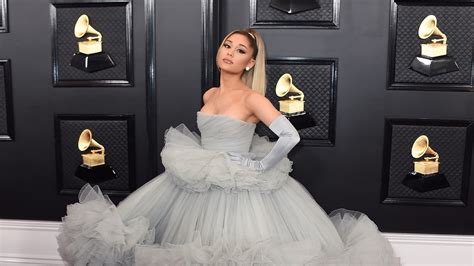 Grammys 2020 Lizzo Ariana Grande Among Best Dressed