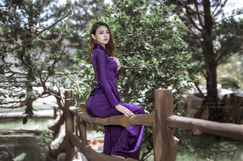 Free Download Hd Wallpaper Women áo Dài Purple Dress Vietnamese Depth Of Field Trees