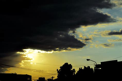 fotos gratis ligero nube cielo amanecer puesta de sol luz de sol mañana atmósfera